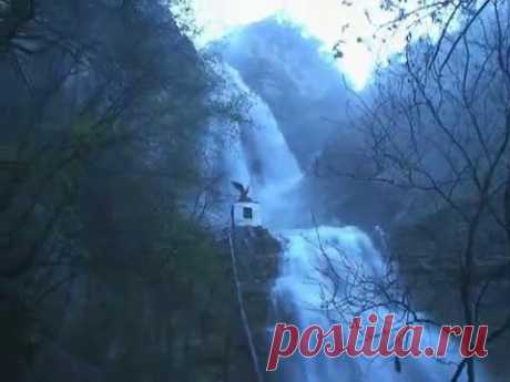 Полноводный водопад Учан-су.avi - YouTube