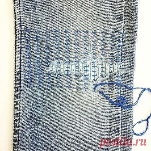 ​Как интересно заштопать джинсы