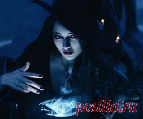 Как становятся ведьмой в реальной жизни - в домашних условиях? Открыть и развить в себе магические способности, стать ведьмой или колдуном, может человек, практикующий особые обряды и заклинания. В реальной жизни это возможно сделать при помощи ритуалов и информации о том, как сделать правильный выбор Силы