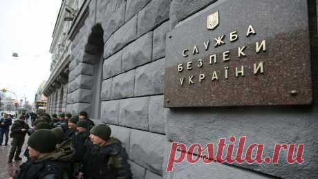 СБУ провела обыски у чиновников минобороны Украины. СБУ (Служба безопасности Украины) провела обыски у сотрудников минобороны Украины и &quot;Львовского арсенала&quot; в рамках расследования дела о краже 1,5 млрд грн при закупке 100 тыс. минометных снарядов. Об этом сообщается в ...