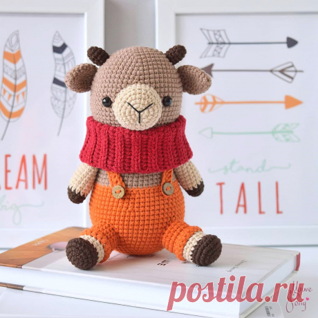 PDF Бычок крючком. FREE crochet pattern; Аmigurumi animal patterns. Амигуруми схемы и описания на русском. Вязаные игрушки и поделки своими руками #amimore - корова, коровка, телёнок, бык, бычок.