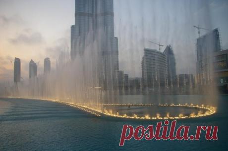 &quot;А на душе зима&quot;. (Ночные фонтаны, Дубаи)