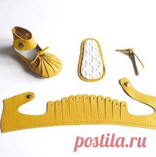 Кожаные туфельки.

#обувь_для_детей@fashion.freak