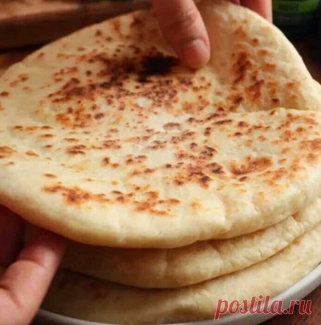 Пеку хлебные лепешки на сковороде - и хлеба не нужно: как пух. Вкусный хлеб без духовки - хоть каждый день пеки | В саду у Валентинки | Яндекс Дзен