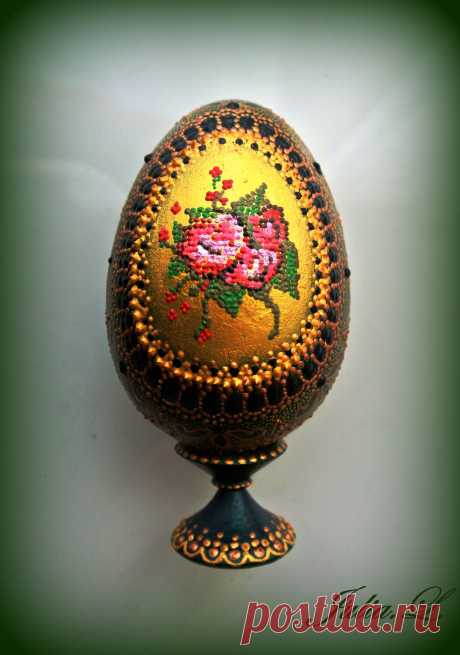 Пасхальное яйцо. Имитация вышивки
(в частной коллекции)