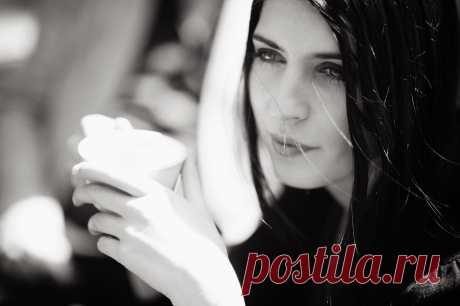 (6) Facebook