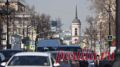 Московским автомобилистам посоветовали сменить зимнюю резину на летнюю. В Москве стало тепло, столичным водителям рекомендуется поменять резину на летнюю, сообщил заммэра по вопросам транспорта Максим Ликсутов. Читать далее
