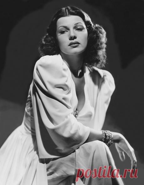 5411739923_99bf4de3fb_3k.jpg (1993×2565)