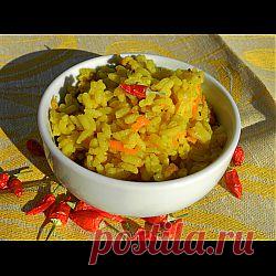 Рецепт: Плов "Солнечный" в рисоварке | С куриной грудкой.