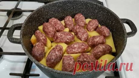 ПРОСТО ДОБАВЬТЕ ВОДЫ ! Простой и Вкусный ОБЕД ! Наш Семейный Канал .ШИНДР МЫНДР .https://www.youtube.com/channel/UCM4UbeXfkW2_1gOFvtYs_KQРЕЦЕПТ ВСЕ НА ГЛАЗ !Если хотите, что бы фарш был сочнее, добавьте лу...