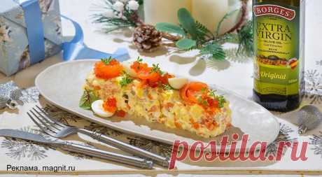 Оливье рыбный, пошаговый рецепт с фото Gastronom.ru Лосось копчёный 200 г, картофель 2 шт., морковь 1 шт., огурцы корнишоны маринованные 4 шт., лук красный 1 шт., яйцо куриное 1 шт., горошек зелёный консервированный 100 г