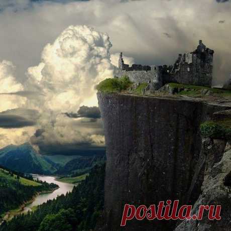 Развалины замка Клифф, Германия