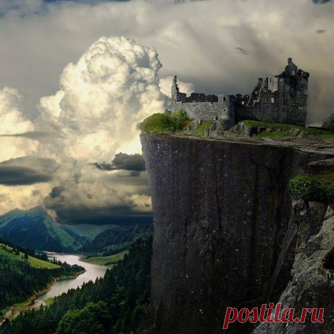 Развалины замка Клифф, Германия
