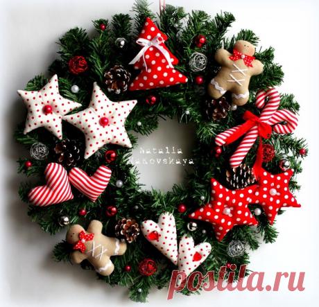 новогодний веночек