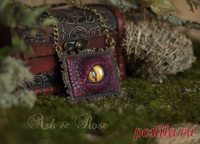 "Глаз Дракона". Авторские украшения ручной работы.