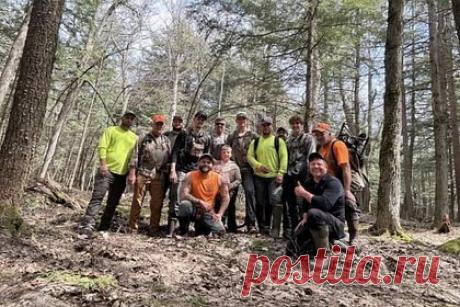 Потерявшийся в лесу мальчик два дня ел снег и выжил. В США спасатели обнаружили потерявшегося восьмилетнего мальчика, который два дня провел в лесу штата Мичиган и выжил. Нанте Ниеми был найден невредимым в понедельник, 8 мая, недалеко от кемпинга, куда приехал с семьей в субботу. Мальчик отправился в лес, чтобы собрать дрова для костра, и потерялся.