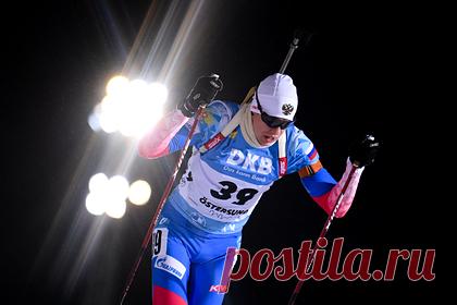 Российский биатлонист отыграл 37 мест в гонке преследования на Кубке мира. Российский биатлонист Василий Томшин занял десятое место в гонке преследования на этапе Кубка мира в австрийском Хохфильцене. Спортсмен не допустил ни одного промаха и отстал от лидера на 50,5 секунды. Он стартовал с 47-го места по результатам прошлых гонок. Победителем стал француз Кентен Фийон-Майе.