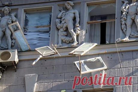 Воздушную тревогу объявили в нескольких областях Украины. Вечером 22 января воздушная тревога объявлена в нескольких областях Украины — в Кировоградской и Днепропетровской областях, а также в подконтрольной Украине части Херсонской области. Об этом свидетельствуют данные онлайн-карты министерства цифровой трансформации Украины. Также информация появилась в СМИ.