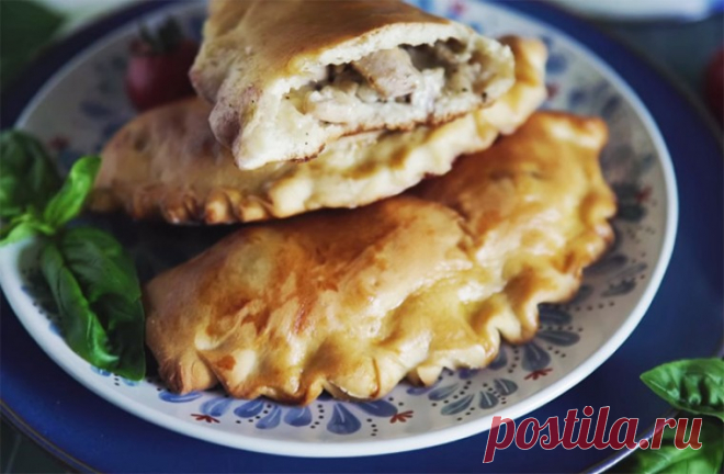 Пирожки с моцареллой и курицей