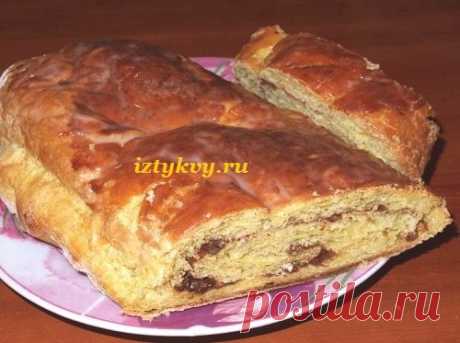Сдобный рулет с орехами и корицей из дрожжевого теста на тыкве