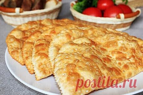 Очень вкусные и сочные чебуреки