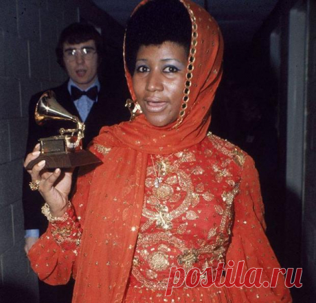 Королева соула Арета Франклин тяжело больна: близкие певицы молятся за ее жизнь