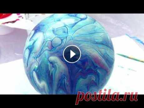 Заливаем елочный Новогодний шар. Acrylic pouring xmas ball Что можно сделать с остатками краски. Смотрите также поделки : браслет, кулон, ваза, чехол для телефона браслет - кулон из акриловой кожи - футляр для...