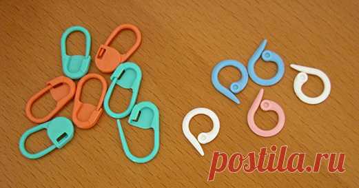 Отметки на полотне или как вязать, чтобы не перевязывать Я люблю вязать и жутко ненавижу распускать и перевязывать (да кто ж из нас такое любит!). Я стараюсь обдумать и предусмотреть всё до начала вязания – от набора петель до сшивания деталей. Это весьма существенно облегчает процесс и спасает от излишних телодвижений. Есть разные способы, которые могут…