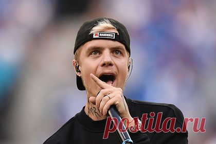 Pharaoh купил квартиру в центре Москвы за 120 миллионов рублей. Российский рэпер Глеб Голубин, известный под псевдонимом Pharaoh, купил роскошную квартиру в центре Москвы. По информации Mash, стоимость жилья, расположенного в Курсовом переулке напротив храма Христа Спасителя и рядом с посольством Южной Осетии, составляет как минимум 120 миллионов рублей.