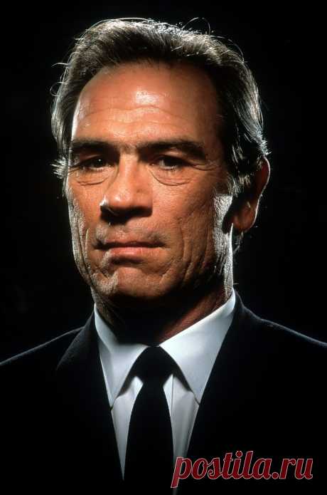 Томми Ли Джонс (Tommy Lee Jones)
- 15 сентября, 1946