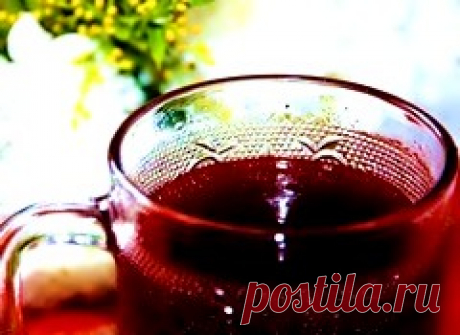 Кисель - отличное очищающее средство. А если же в него добавлять натуральные ягоды и фрукты, то он будет содержать необходимые человеку витамины. Кисели обладают сильным обволакивающим действием, поэтому их полезно пить при хронических воспалительных процессах. Они питательны, дешевы и легки в приготовлении. Это прекрасное средство восстановления сил для людей, ослабленных хроническими недугами, перенесших хирургические операции. И наконец кисели - вкусны.