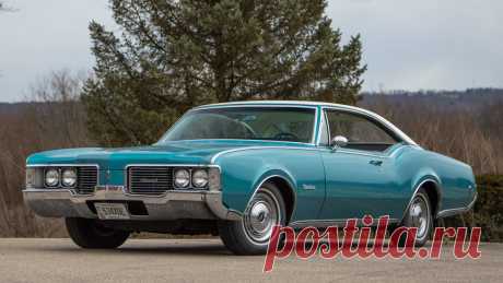 1968 Oldsmobile Delmont 88 | W24.1 | Indy 2018 | Mecum Auctions 1968 Oldsmobile Delmont 88 presented as Lot W24.1 at Indianapolis, IN