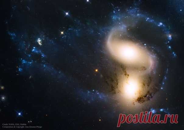 Сталкивающиеся галактики в Квинтете Стефана / Интересный космос