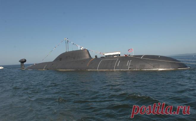 ТАСС узнал о предложении главштаба ВМФ утилизировать АПЛ «Нерпа». Главный штаб ВМФ предложил утилизировать атомную подводную лодку «Нерпа», которая в 2021-м досрочно вернулась в Россию из лизинга в ВМС Индии, сообщил ТАСС. По его данным, перед возвращением у субмарины были повреждены оба корпуса