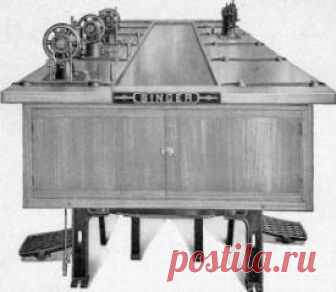 Singer Industrial Sewing Machine Models and Accessories Industrial sewing machine models and accessoriies from the Singer Sewing Machine Company.