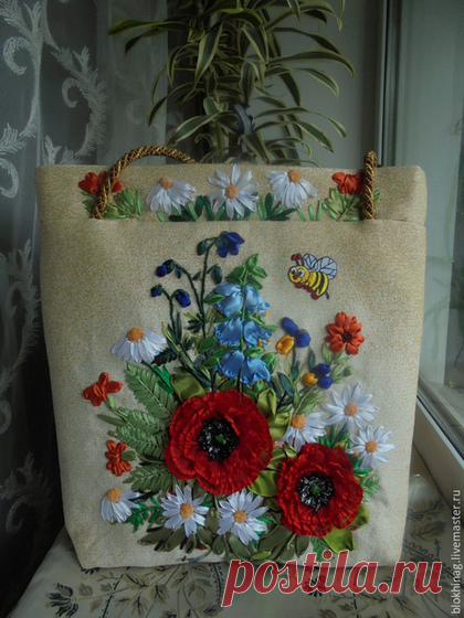 Купить "Маки " - бежевый, цветочный, мак, сумка женская, Вышивка лентами, вышитая сумка