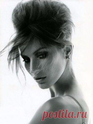 А все вокруг такие невинные, такие правильные и хорошие, что складывается впечатление, что в аду гореть буду я одна.