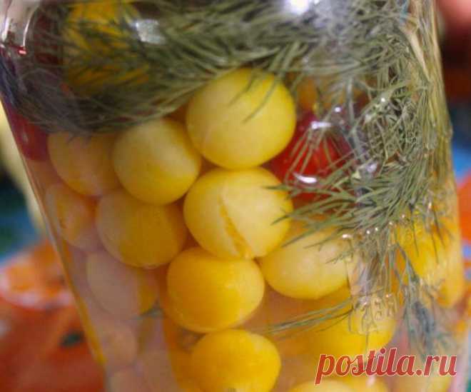 Как приготовить маринад для помидоров на 3-литровую банку?