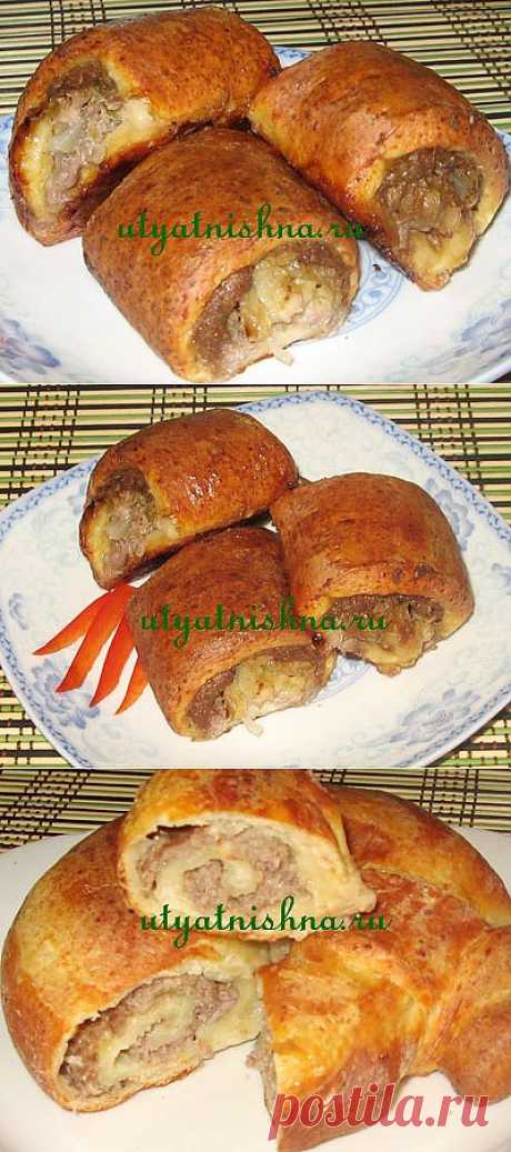 Творожные рулеты с мясным фаршем.