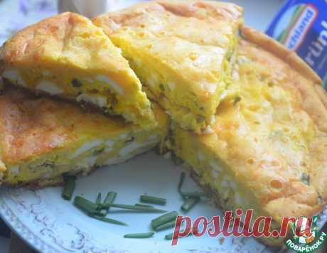 Нежный сырный пирог с луком и яйцами – кулинарный рецепт