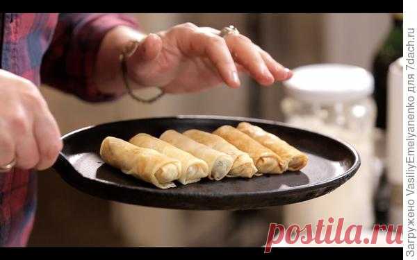 Блины на масленицу с вкуснейшей начинкой из рыбы и суперсоусом Предлагаю вашему вниманию рецепт блинов на масленицу с вкуснейшей начинкой из рыбы и суперсоусом.
http://www.youtube.com/watch?v=XNPPwt-_wrU
Ингредиенты:
 

Тонкие блины
Копченая рыба
Оливковое масло
…