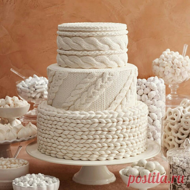 Вязаный торт