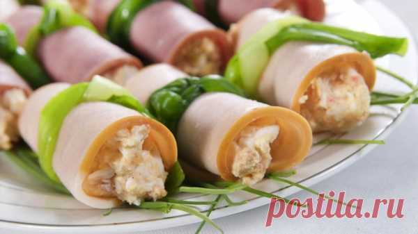 Трубочки из ветчины с сырной начинкой