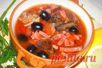 Рецепты 10 самых вкусных супов 

источник Мир глазами женщин
 

 







Рецепты 10 самых вкусных супов Обязательно сохраните эту редкую подборку. 1. Ароматный супчик с копчёной курицей и плавленным сырком копчёный окорочок — 300 г…