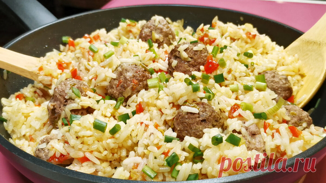 Засыпаю рисом фрикадельки на сковороде. Готовлю простой и вкусный ужин (делюсь своим рецептом) | Розовый баклажан | Яндекс Дзен