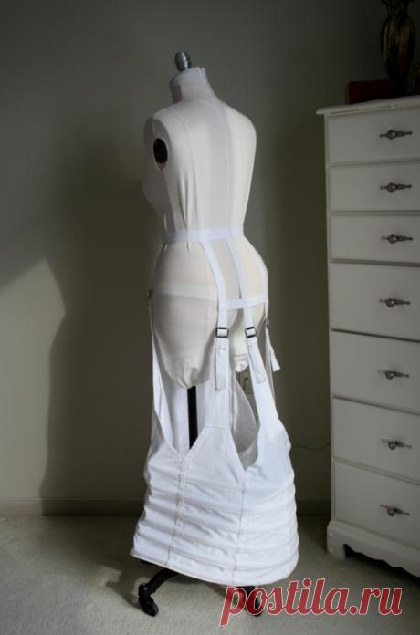 Natural Form Foundations | The Modern Mantua-Maker