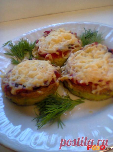 Кабачки, запеченные с помидорами и сыром - Кулинарные рецепты на Food.ua