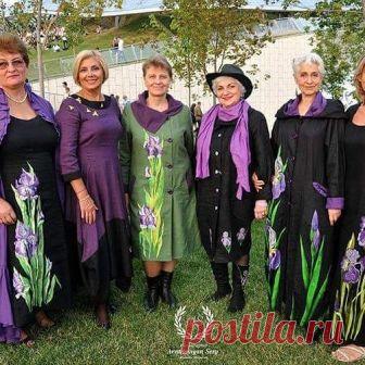 Ирисы на любой вкус и вышитые и рисунок по ткани и в классике и в бохо, если нет вашего размера- сделаю под заказ...#натальягайдаржи#лен#авторскаяодежда #плюссайз #полнаямоода #пышки #худышки #дляполныхдам #большиеразмеры #подзаказ #распродажа #ххl #бохо #бохостиль #украшения #красота #яркиекраски #вышивка #рисунокпоткани #эксклюзив #тишинка