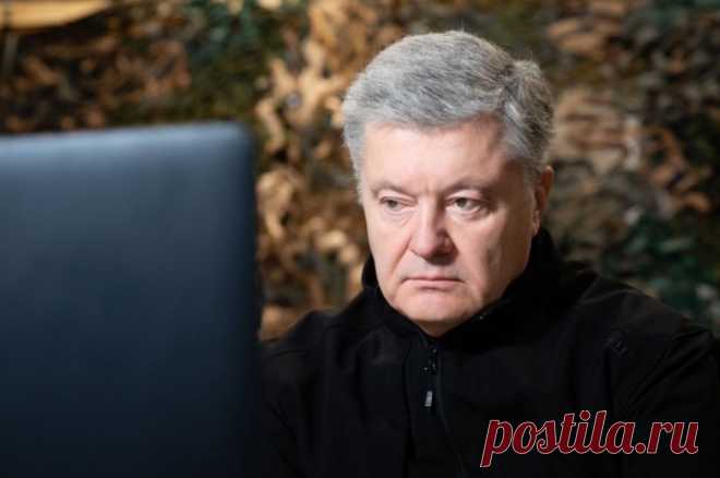 Абонемент от ВСУ. Порошенко прячет от армии клиентов своего фитнес-клуба. В инструкциях фитнес-клуба, который принадлежит экс-президенту Украины Петру Порошенко, есть правило, обязывающее сотрудников прятатся в техническое помещение при приближении военкомов.