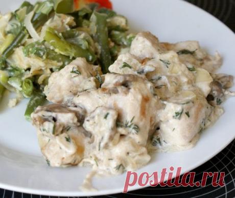 Вкусное мясо под сырным соусом
Настолько нежное мясо что даже тает во рту!
Ингредиенты:
Показать полностью…
